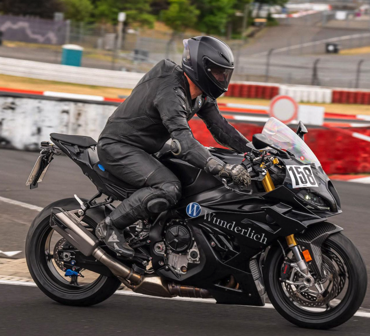 Nürburgring çevresinde görüntülendiği belirtilen BMW S 1000 RR prototipi