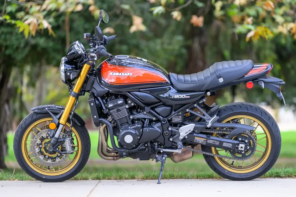 2026 Kawasaki Z900RS SE
