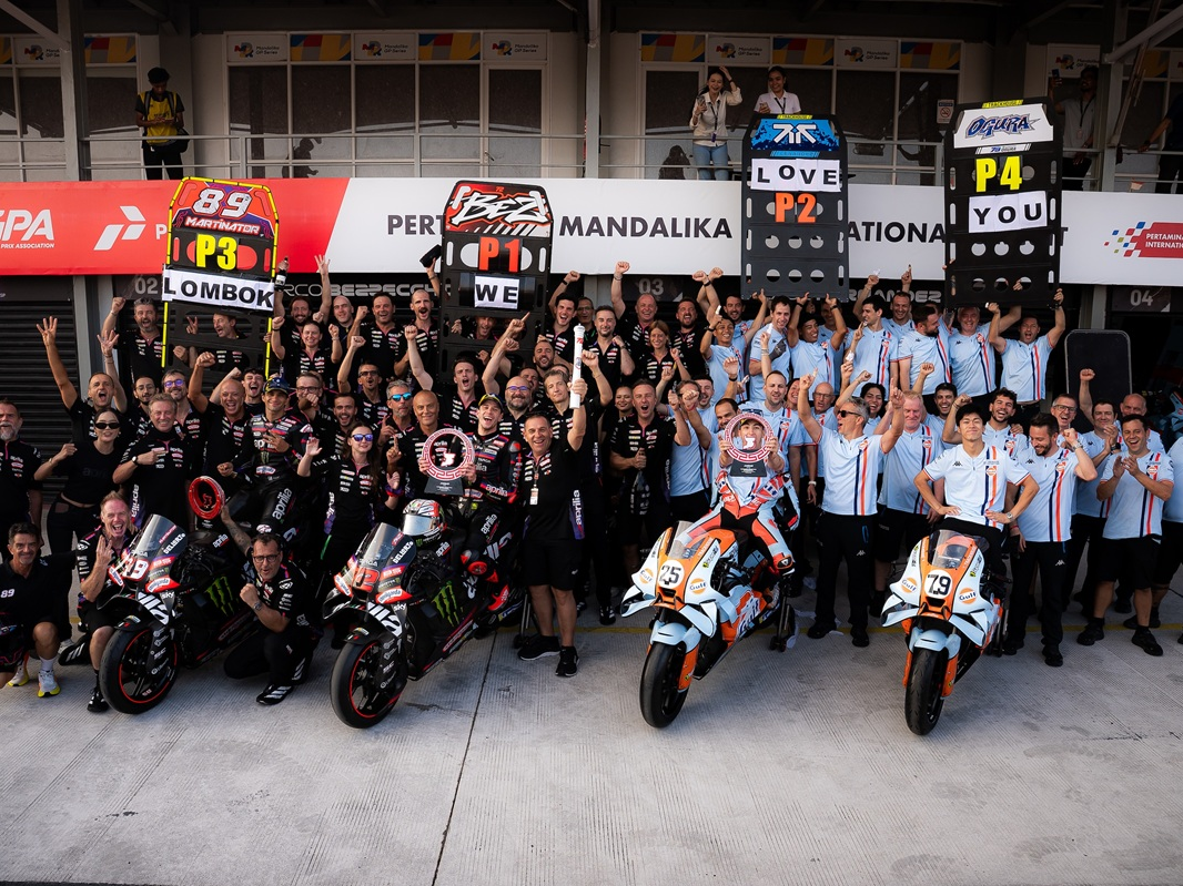Aprilia, Mandalika’da MotoGP’de ilk dört sırayı aldı