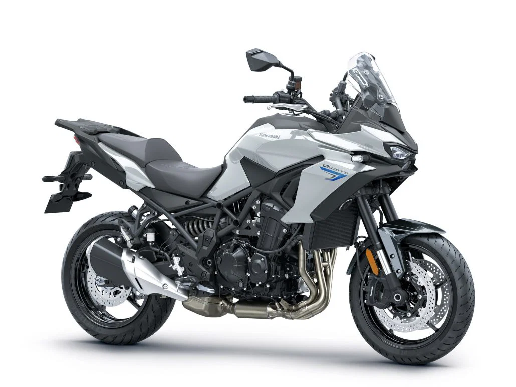 Kawasaki Versys 900 tanıtıldı